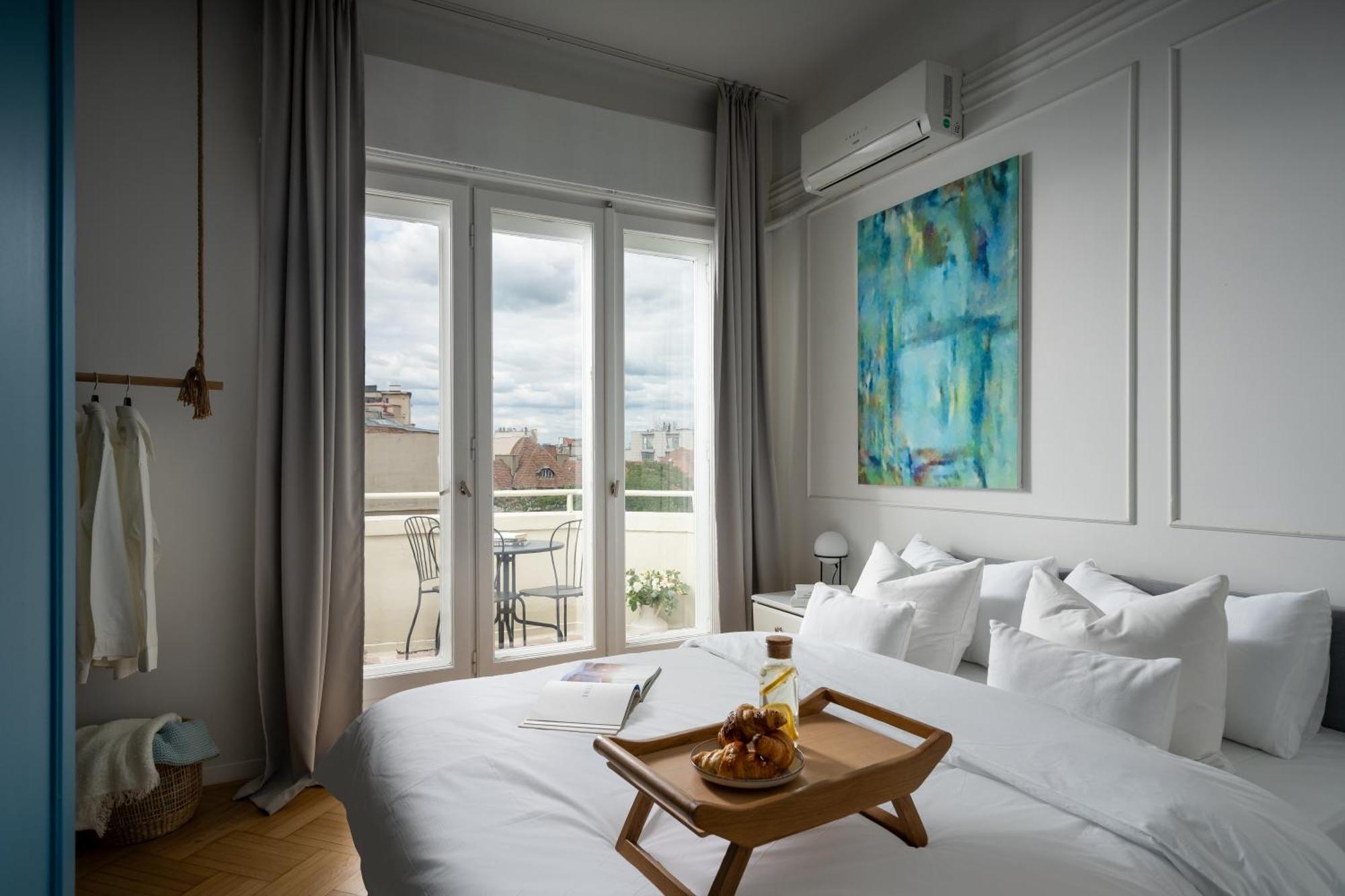 Ferienwohnung Little Paris By Urbanesq Bukarest Exterior foto