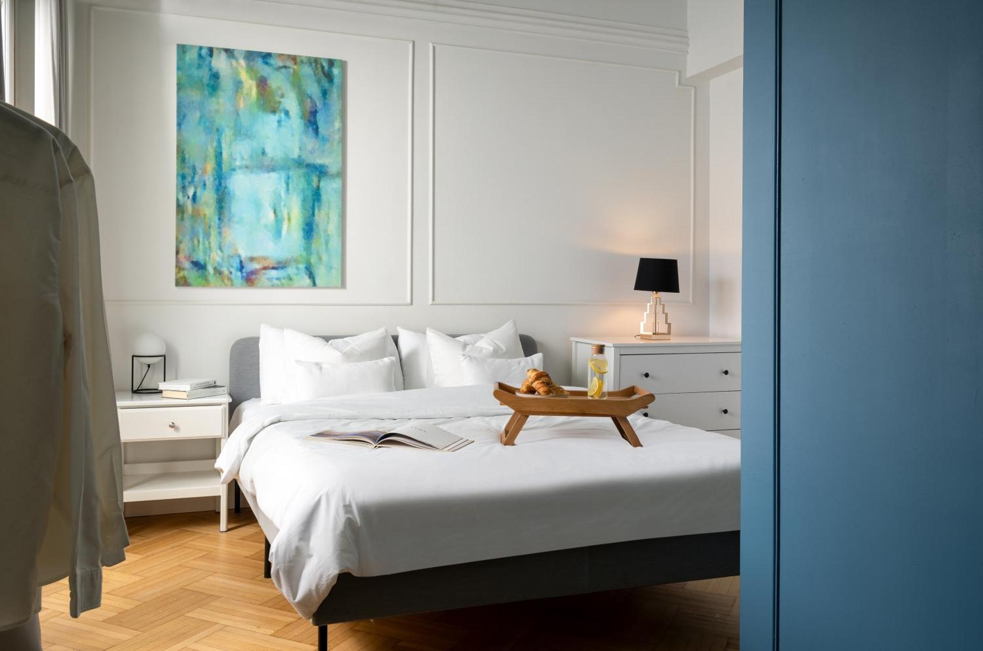 Ferienwohnung Little Paris By Urbanesq Bukarest Exterior foto