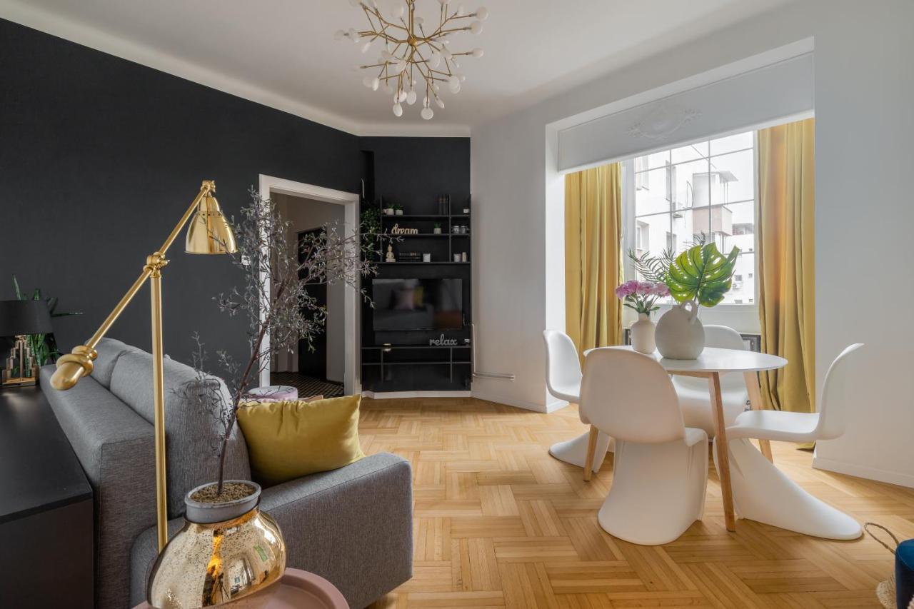 Ferienwohnung Little Paris By Urbanesq Bukarest Exterior foto